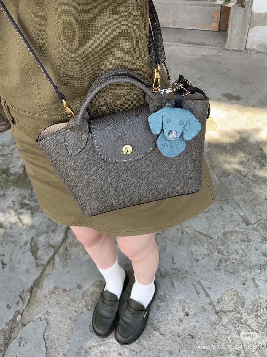 random_pre's tweet photo. LONGCHAMP ÉPURE XS TOTE BAG

💕Leather bag

🇬🇧 ชอป UK 16290฿ 🇬🇧

พร้อมจัดส่ง 6/06

**เเนะนํารีบสั่งน้า บางสีใกล้หมดเเล้วค่า** https://t.co/RtbKiz7EnW