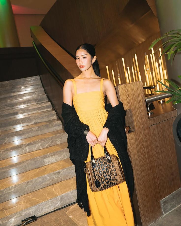 lttlebea's tweet photo. #outfitinspo bo dawno nie było 💛 https://t.co/sFmFr7gsvq