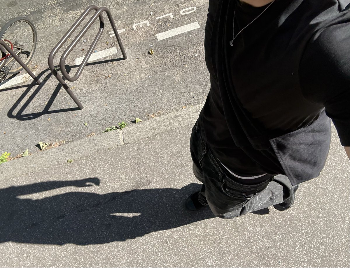 goskiddd's tweet photo. paris https://t.co/XupvqgjmKM