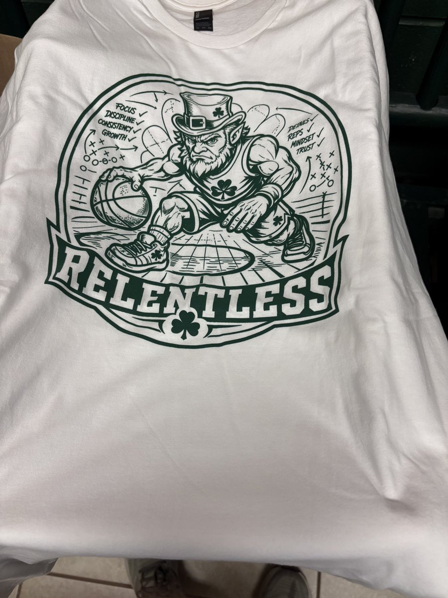 bmchsbball's tweet photo. Get signed up and get that awesome camp shirt plus the longest camp in the entire 815 ☘️🏀☘️ https://t.co/r6eKnYcVG6