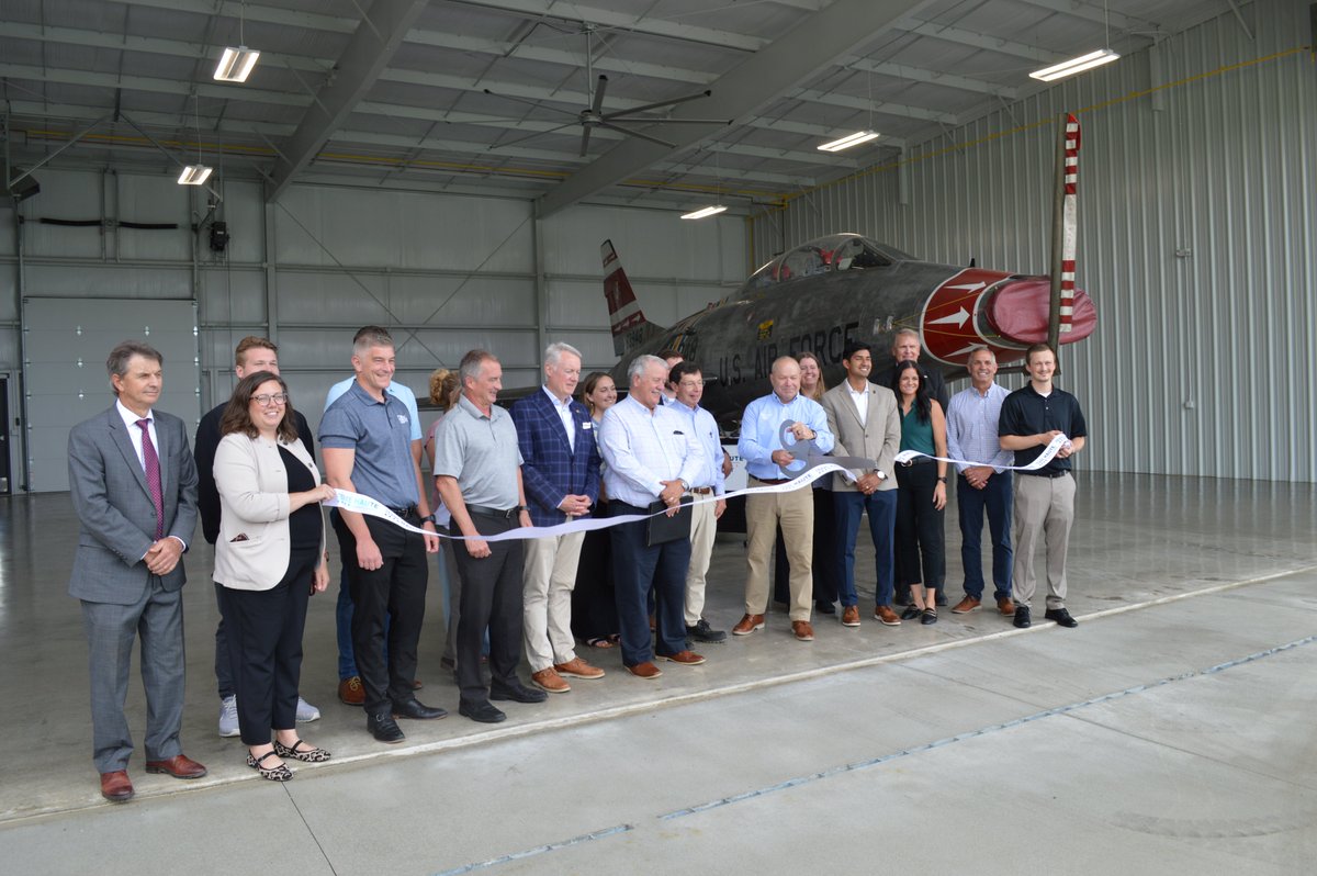 HannigInc's tweet photo. Terre Haute Regional Airport (THRA) - The completion and celebration of the West Quad 6 Hangar Phase 2 Project with a special ribbon-cutting ceremony. This exciting new development provides much-needed aircraft storage space while supporting future growth in Terre Haute. https://t.co/nvbIeuE5lA