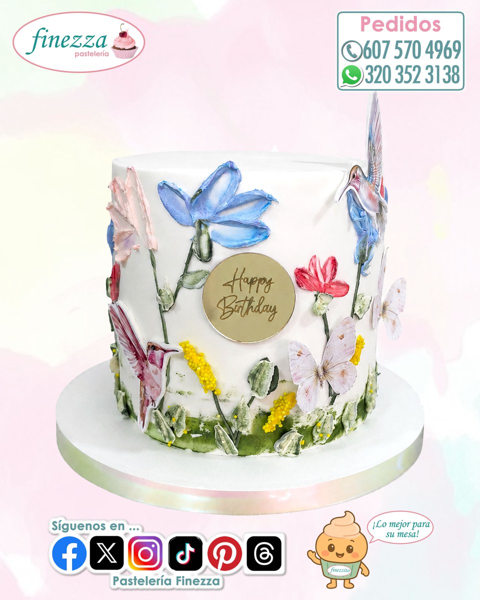 pastelfinezza's tweet photo. 🌸 Flores azules, colibríes
y mariposas pintadas a mano
sobre crema blanca. 🍃✨

Un jardín completo
hecho para celebrar
a quien ama lo más bello. 🐦

¿Cuál flor te robó el corazón?
👇 #PasteleriaFinezza
#BotanicalCake #HummingbirdCake https://t.co/MnIqgwEvxT