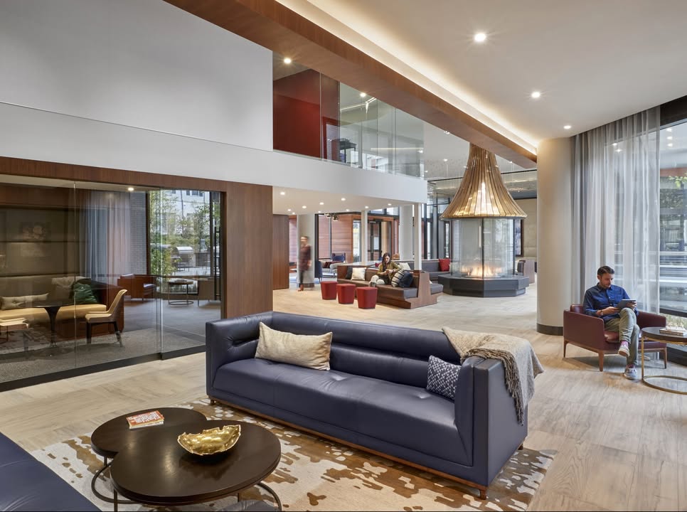 LiveHighgate's tweet photo. When a traditional office setting is burning out, take the daily grind to private resident rooms located near the bluestone bar in the lobby. https://t.co/qyq13gYIcz