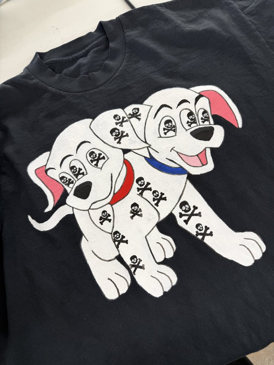 Sukamii's tweet photo. 101 skullmations ☠️ 🐶 https://t.co/RZvLFOK4CB