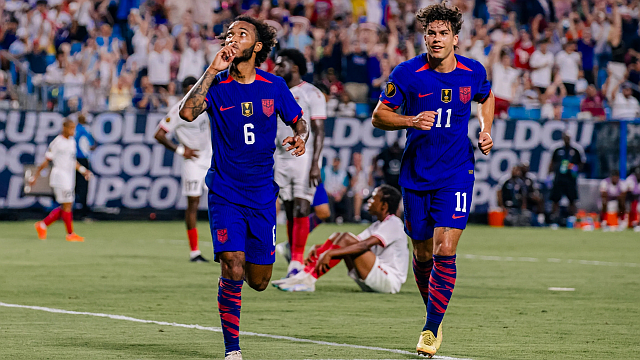 GoodSeatsStill's tweet photo. ⚽ The U.S. men’s soccer story is stranger than fiction - and "Long Game" author Leander Schaerlaeckens knows every twist. From Team America to the 2026 World Cup, we look at how the USMNT became what it is today; ➡️ NOW wherever you pod, YouTube or https://t.co/yWgUH3YbWD https://t.co/T15wtBshph