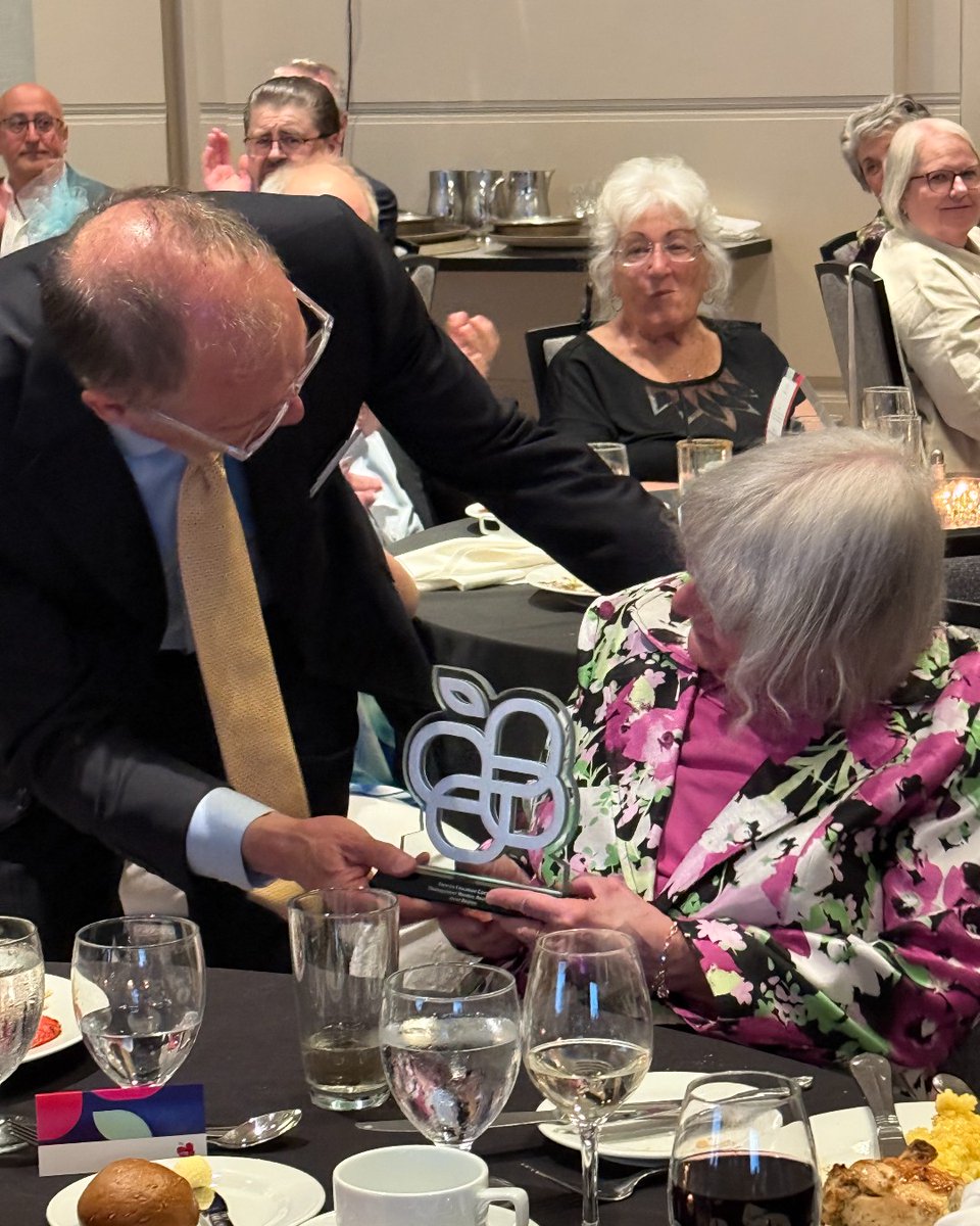 OurEntente's tweet photo. We're proud to recognize four exceptional volunteers with our Distinguished Member Award. Doreen Hall, Janet Beaton, Louise Guérin and Mark Tinkess have each given decades of dedicated service to their districts and to the members who count on them. 
https://t.co/xise5bylOx https://t.co/IMgJs6CFlm