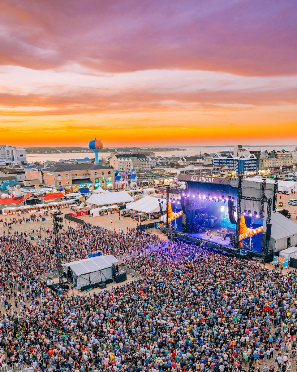 OceansCallingMD's tweet photo. Best view in the house 🤩 https://t.co/N8AFjetWrz