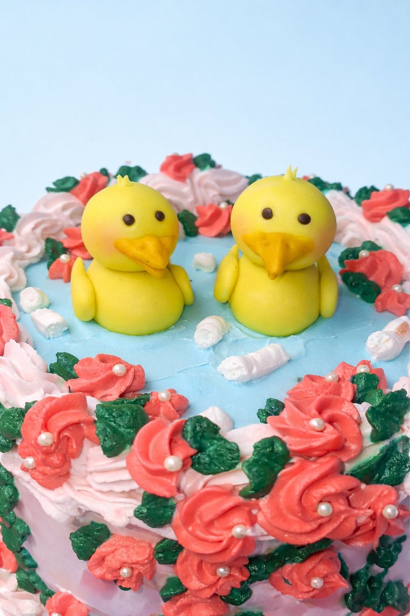 mittsuyuu's tweet photo. Volví a esta cuenta y me volví chef repostera, estoy muy feliz.🥰🩷
.
.
.
.
.
.
#repostería #Guatemala #chef #fypシ゚viral #pasteles #pastelería #postres #parati https://t.co/arZkXKJT6R