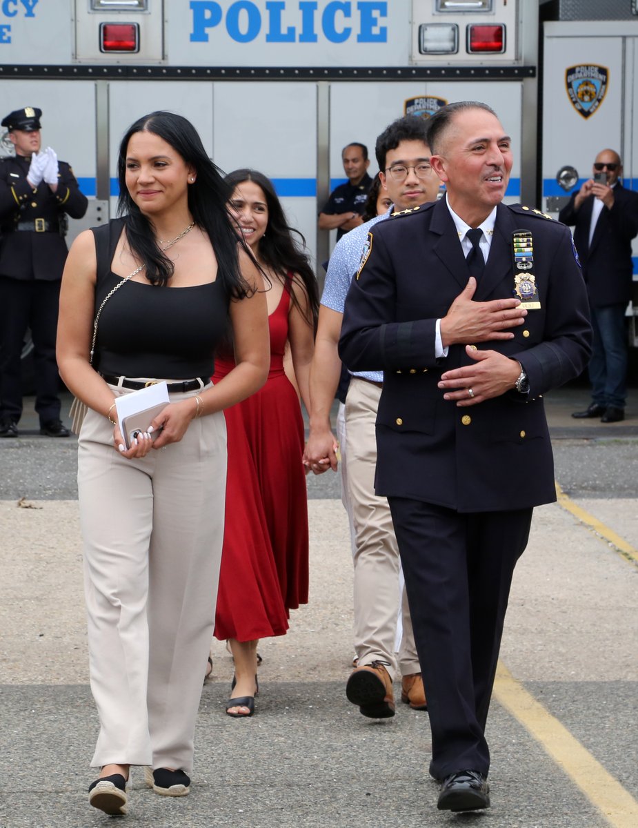 FD4D's tweet photo. NYPD News- NYPD Assistant Chief Carlos Valdez retired from the Department in a Walkout ceremony at the NYPD Aviation. Chief Valdez served in the Department for 36 years and was most recently the Commanding Officer of the Elite Emergency Service Unit.@NYPD1stDep @NYPDPC @NYPDSpecialops @NYPDDCPI @NYPDnews @NYPDnews @TinaMoorereport @NYPD_ESU1 @TheSalGreco @NYCEMSwatch @harlemedic @MikeInNewHaven
