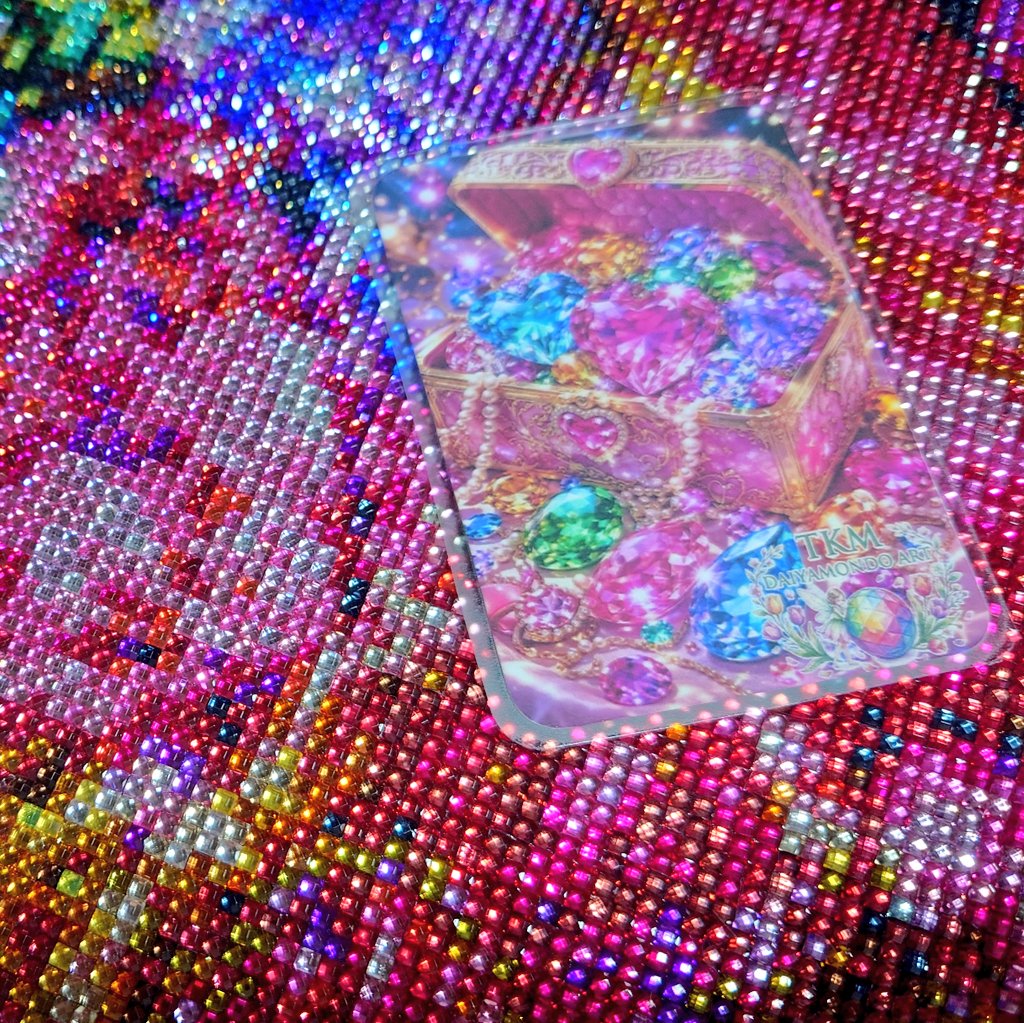 menmenmi0808's tweet photo. 初フルクリスタル完成〜💕
かわいい🥰ほんとに綺麗✨️
大満足でした💎

#TKMnetwork
＃ダイヤモンドアート https://t.co/0esMrXXkZX