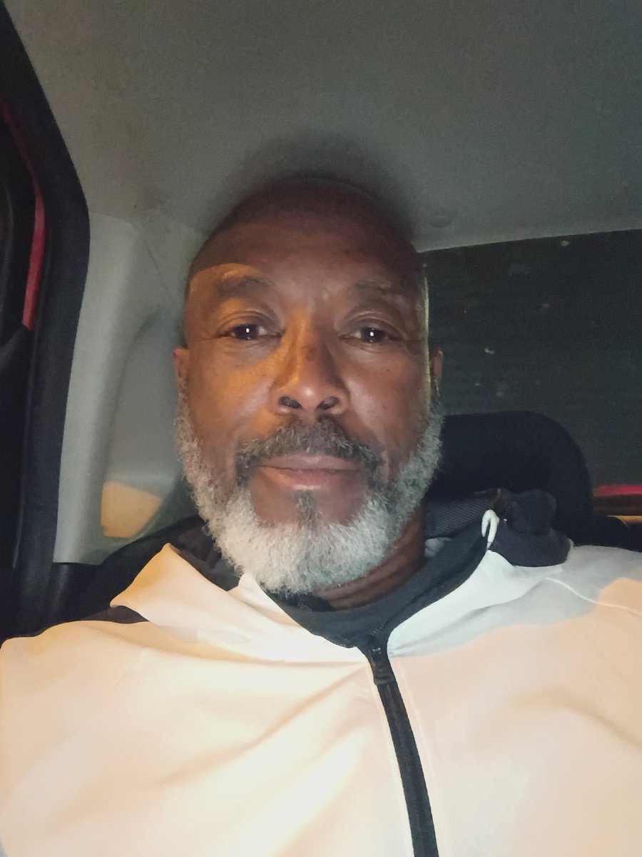 BenjaminMarble2's tweet photo. Are there any women in Virginia or couples that like to have fun https://t.co/EwkFw82qmx