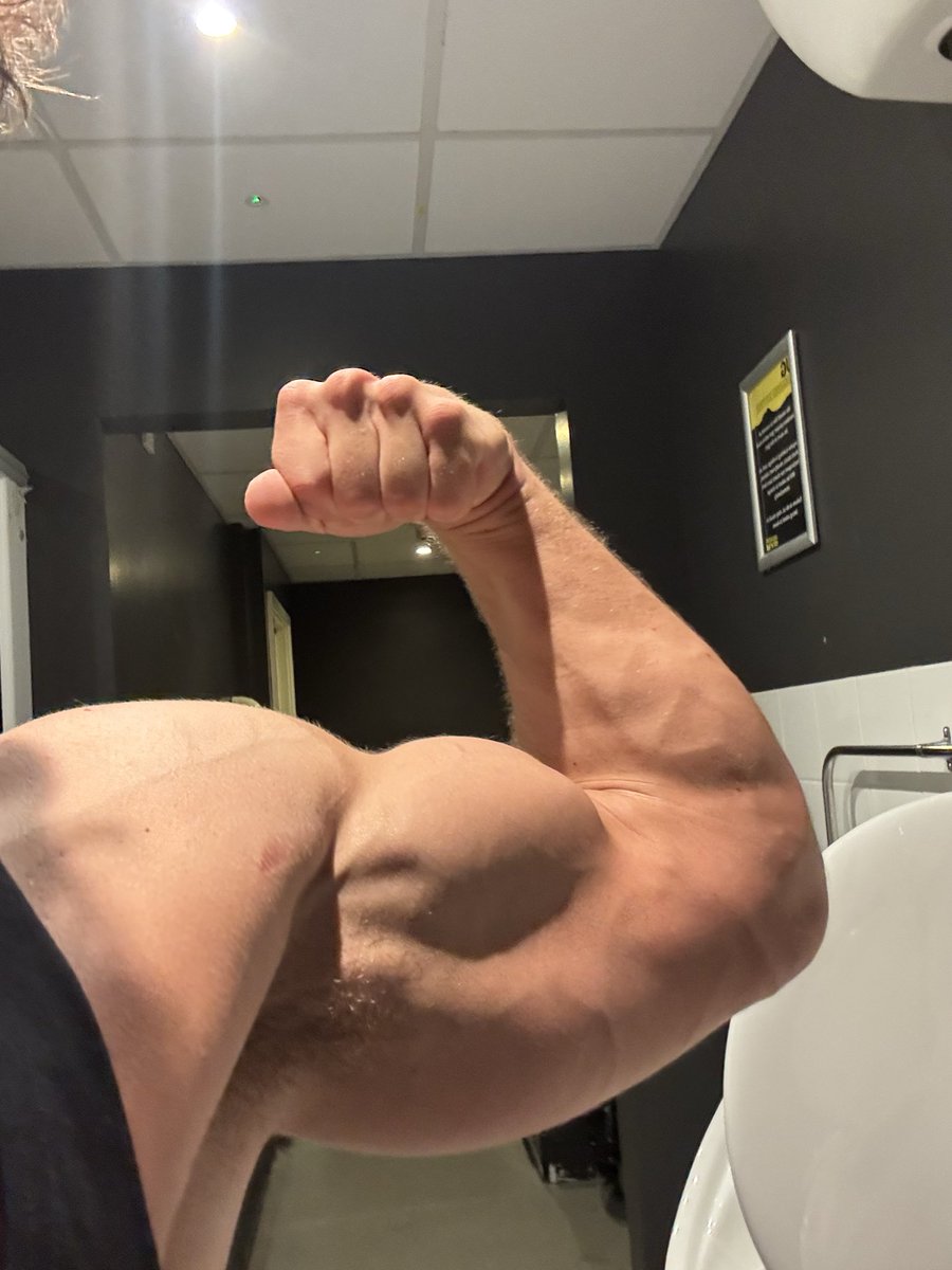 Axel Ryder tweet media