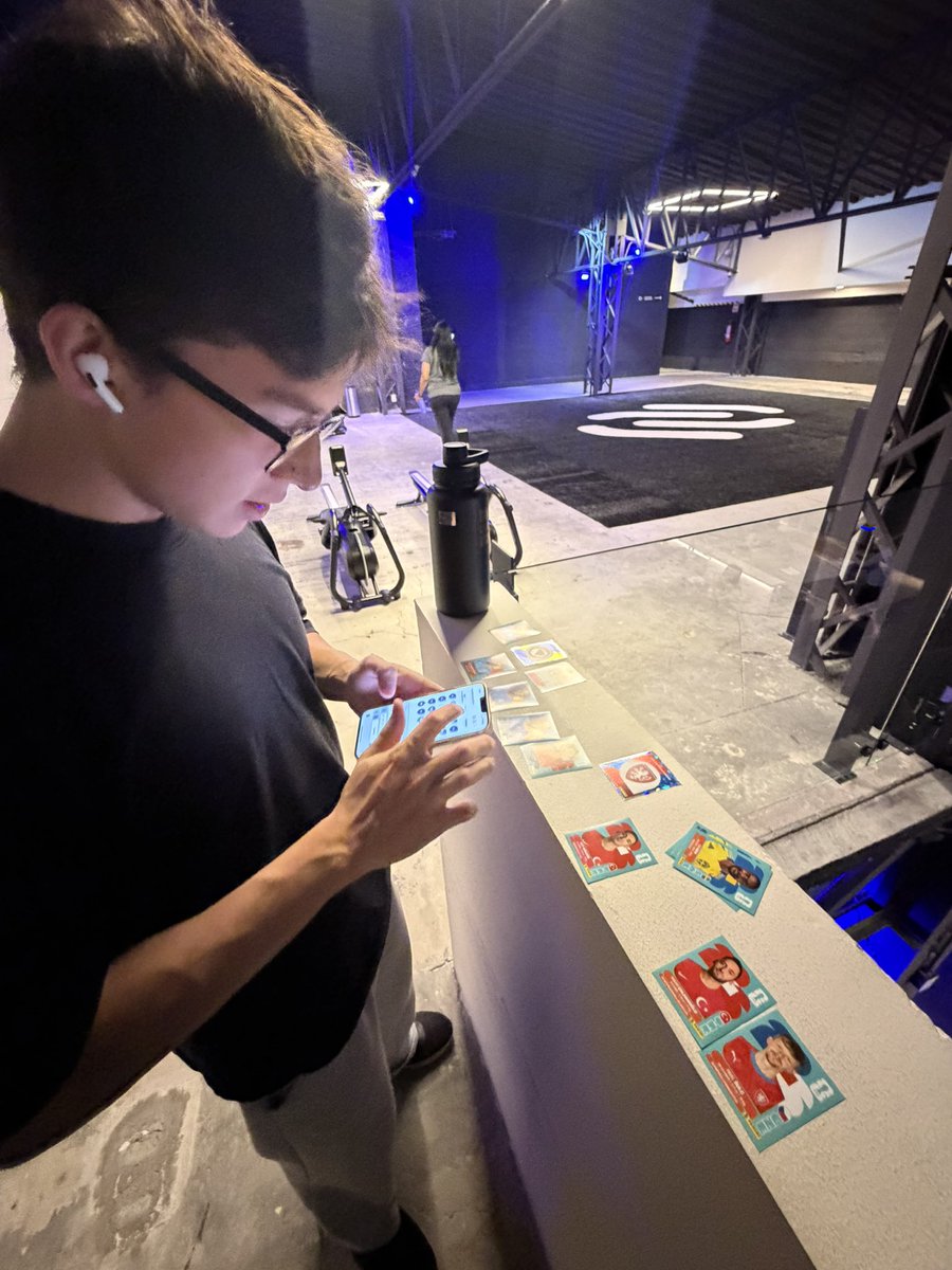 ash tweet media