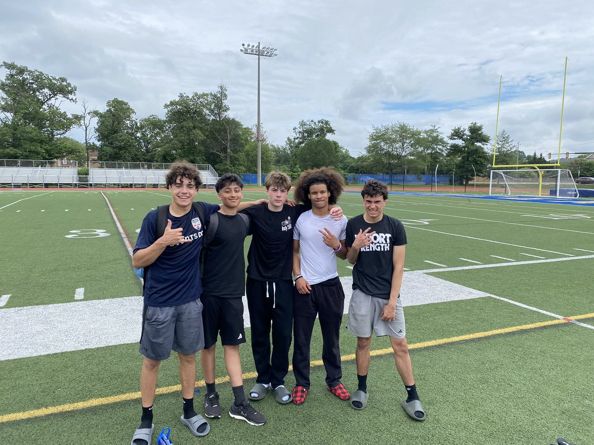 3showcam's tweet photo. Me and the guys getting work in this offseason #alwaysready🔥 https://t.co/z93OvHdnhl
