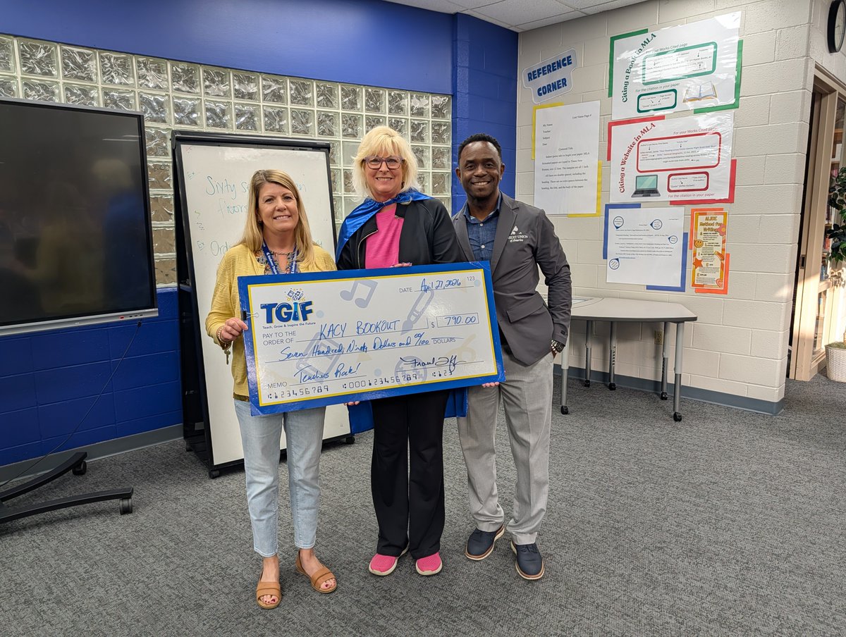 CUofAmerica's tweet photo. From classroom projects to creative new ideas, our TGIF Grants continue to help teachers bring meaningful learning experiences to students across our communities. 💙

Applications for the upcoming semester are opening soon! Learn more and apply at https://t.co/7dttPW8cnq https://t.co/6vwFygjlKL