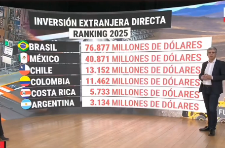 JQmonarca tweet media