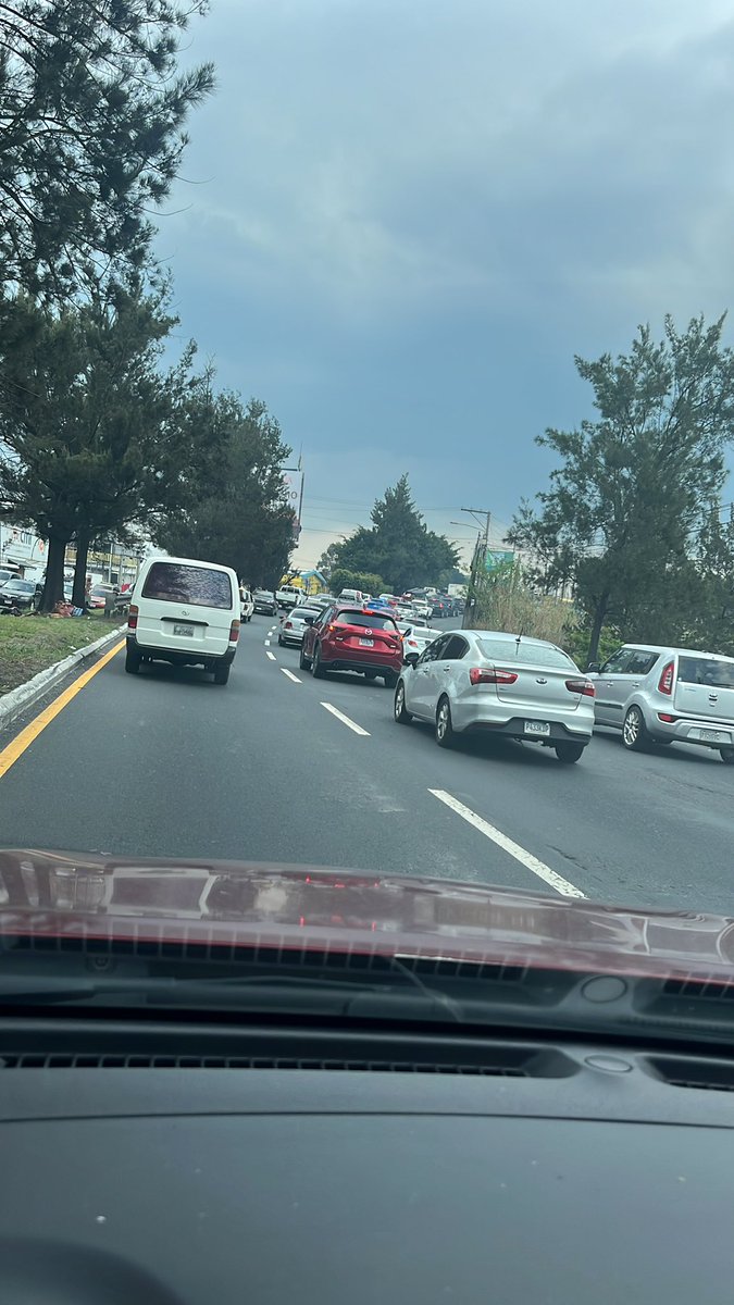 ORRL1974's tweet photo. @RQuinonezL hijo de la gran puta maldito como te odio!!! Basura mediocre sin cerebro, bueno para ni mierda pedazo de mierda https://t.co/5Xs3isrhjN