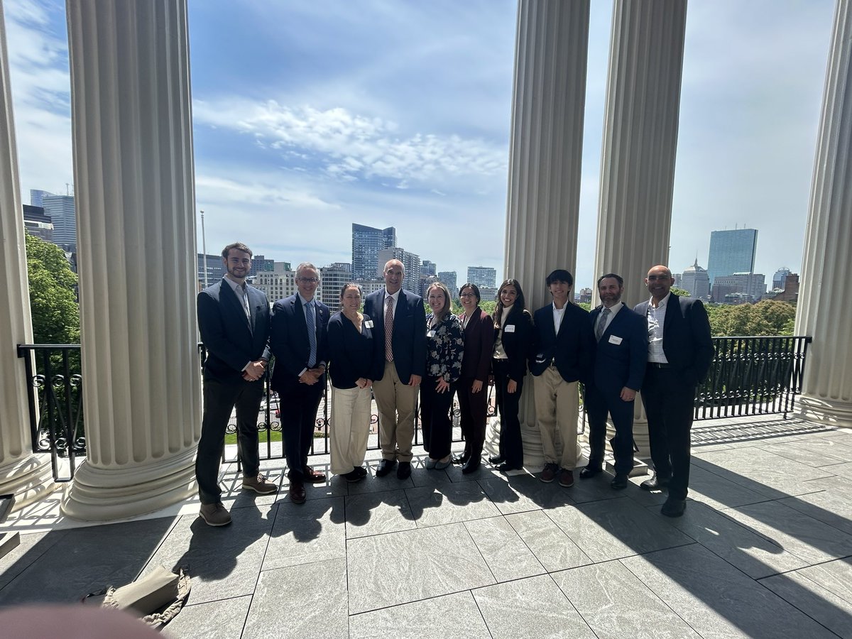 MA_CEP's tweet photo. A great day of advocacy at the State House with Emergency Physicians showing up, speaking out, and advocating for patients across the Commonwealth. #EMDay26 https://t.co/fv3TbyJc5k