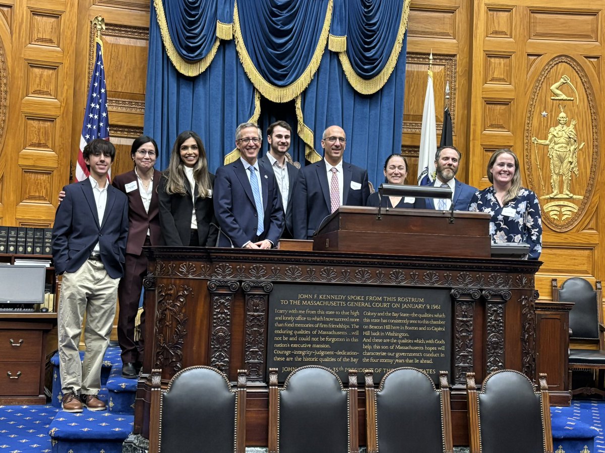 MA_CEP's tweet photo. A great day of advocacy at the State House with Emergency Physicians showing up, speaking out, and advocating for patients across the Commonwealth. #EMDay26 https://t.co/fv3TbyJc5k