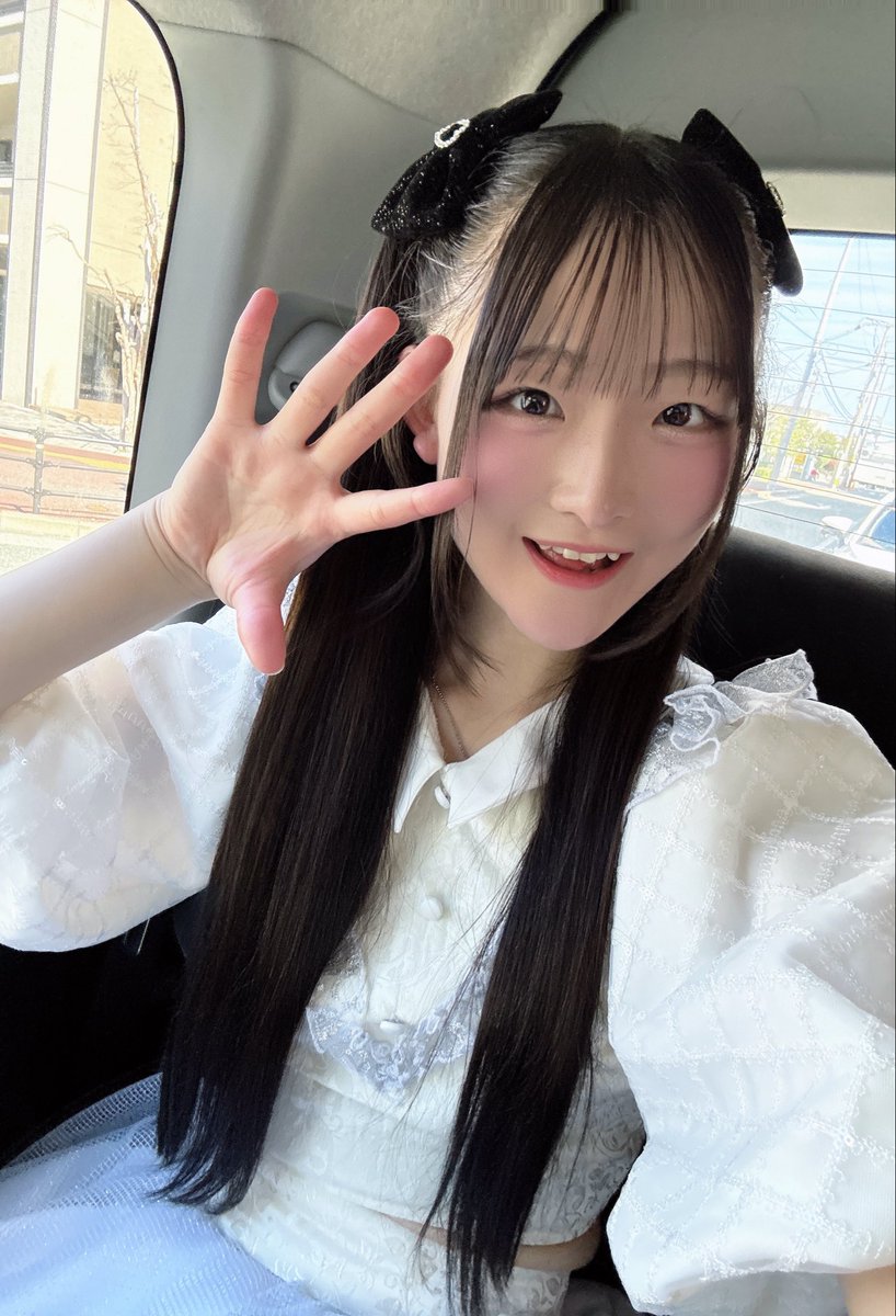 ゆむ おはゆゆ𓂃🎀𓈒𓏸 あっという間にもう週の後半.ᐟ.ᐟ 今日は平日だけど