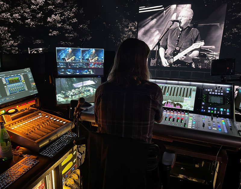 McDSP_PlugIns's tweet photo. FOH engineer Tom Evans using the McDSP NR800 on Fourier Audio’s transform.engine live plugin platform at the Sphere in Las Vegas for the Eagles!!!!!! 🤩

Check out the full FOH Magazine Article here: https://t.co/DeD5pxUlNn

Photo Creds 📷: Jessica Evans https://t.co/P913kaaTmz