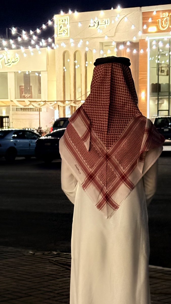 99uM's tweet photo. لُقياك 
عندي يوم عِيد❤️ https://t.co/KjQOmgzKNJ