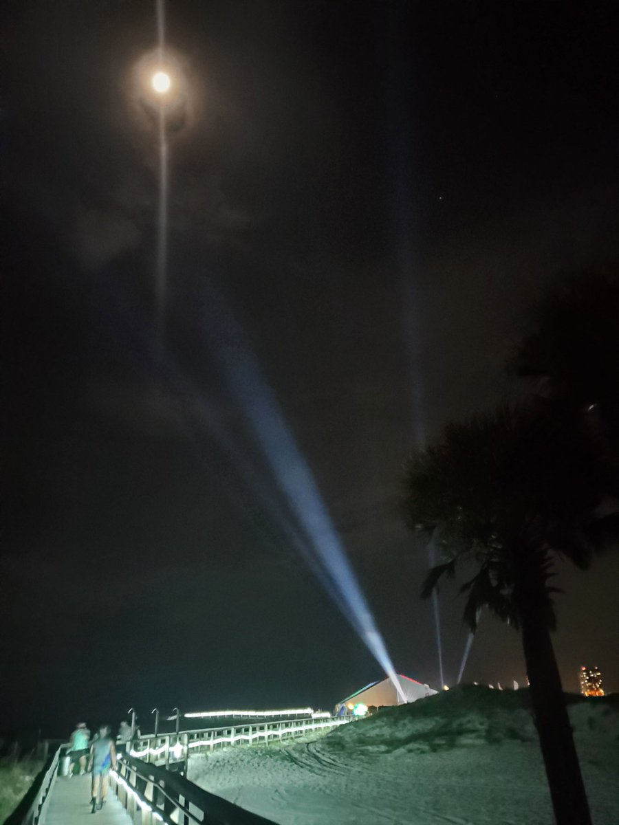 j_exposed's tweet photo. Finally got back home last night from my trip Pensacola Pride and I'm so tired I can barely walk.

I decided to go last minute and was utterly unprepared. 

I had so much fun and met so many awesome people. I regret nothing. https://t.co/V5vHWZBGtB