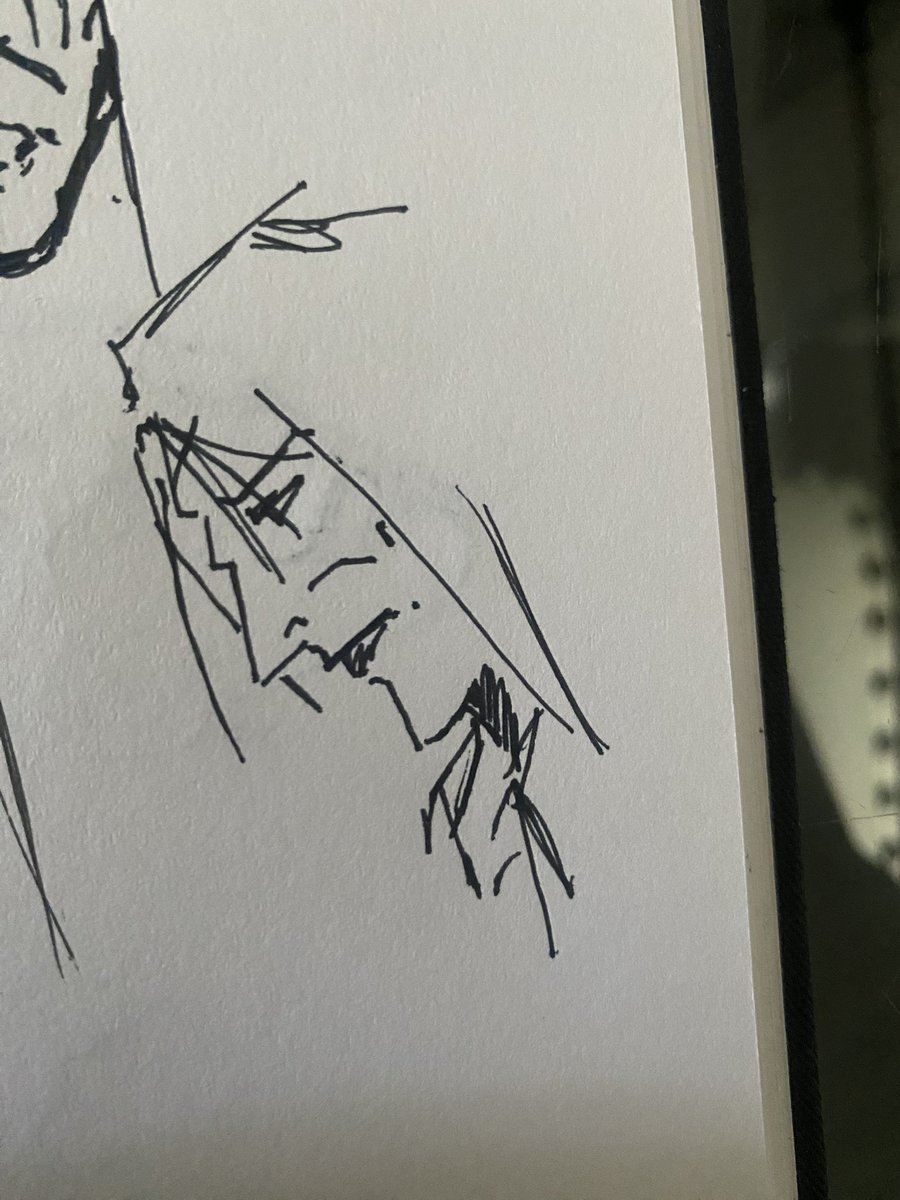 jnlunatica's tweet photo. small doodle so twt think I’m still active https://t.co/6Ys5sTxp7L