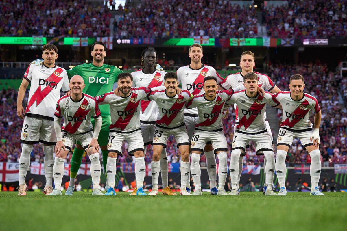 TheEuroFE's tweet photo. 🇪🇸 A word on Rayo Vallecano!

They may not of won the trophy tonight but that shouldn’t take away from the achievement of reaching a final in only their second ever European campaign!

The club just yesterday were selling tickets to watch the match at Vallecas on TV screens but they don’t sell tickets online! So fans had to queue in a one in one out system at the shop to get a ticket!

Their record signing is only €11 million, their stadium toilets often have no running water and their pitch and infrastructure is in a very bad way!

Despite all this, they’ve made it to a European final. Rayo Vallecano, you should be proud of yourselves! 👏