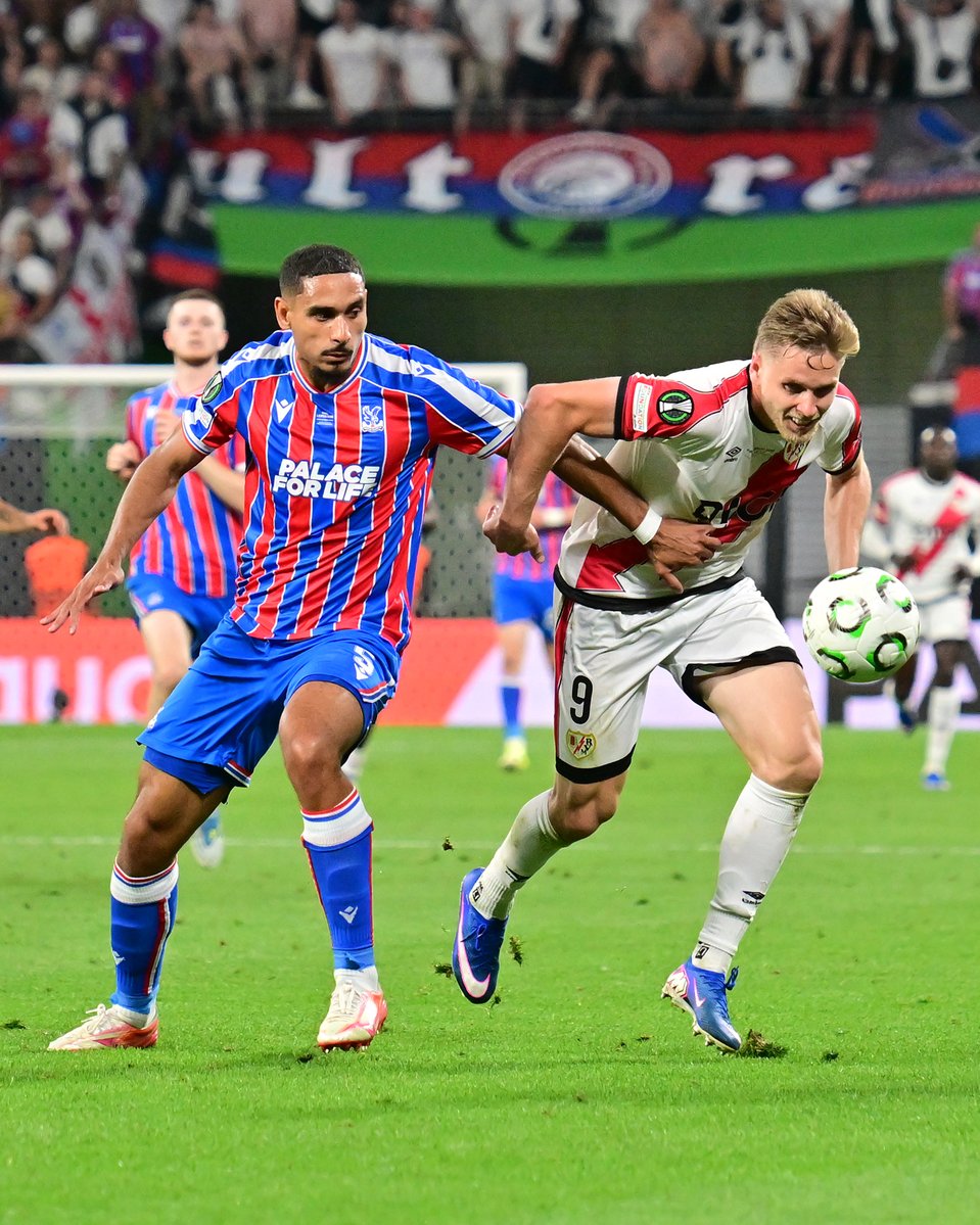 pibizatc's tweet photo. Grande @RayoVallecano, grande afición,  grandes @bukaneros92 ! No habéis ganado, pero CAMPEONES! ÁNIMO!!! https://t.co/GKHncB7xQG