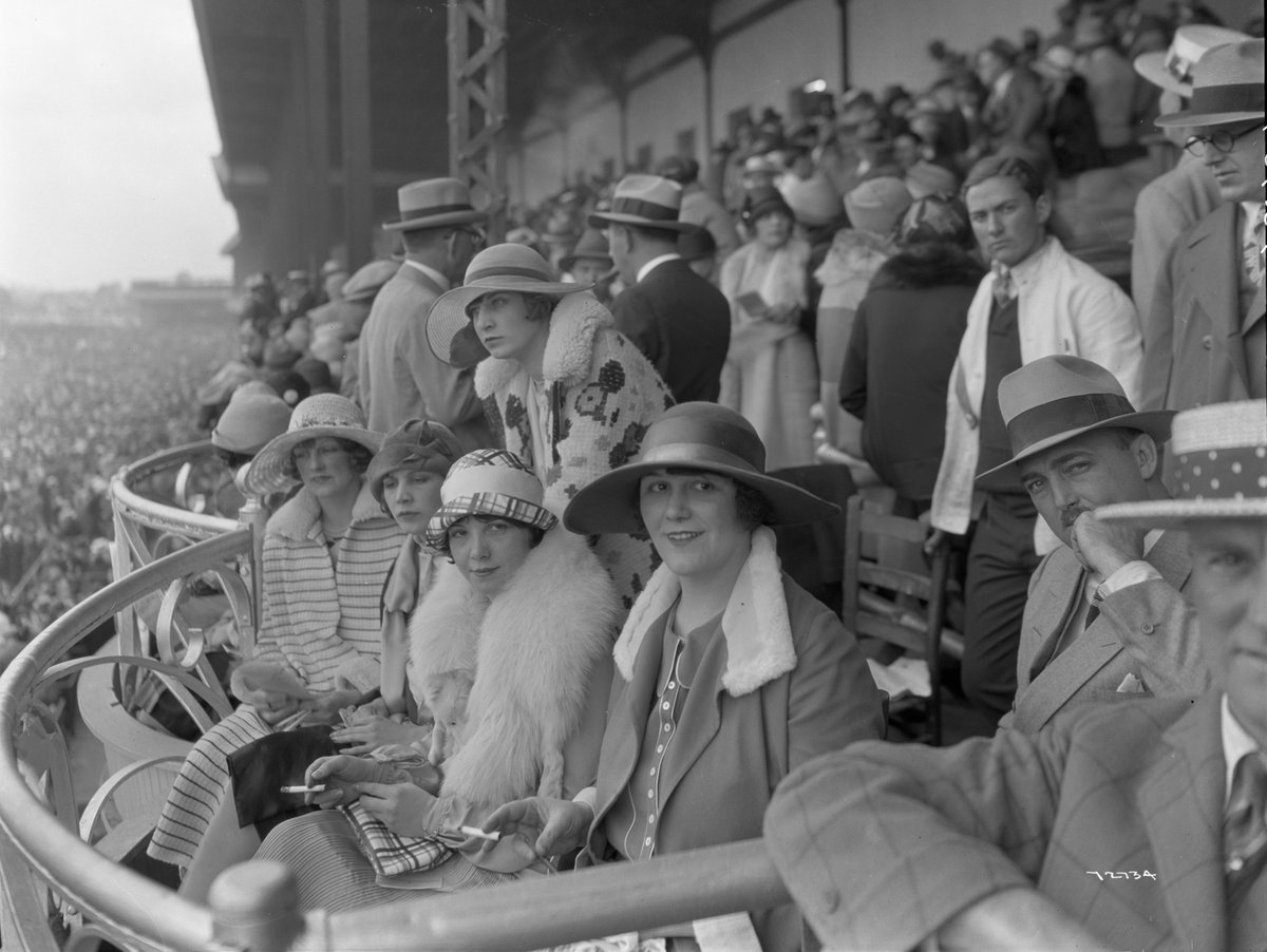 derbymuseum's tweet photo. Kentucky Derby, 1926  🎞️ Kentucky Derby 2026

The times may change, but the excitement stays the same.

(Image 1 courtesy Churchill Downs Racetrack) https://t.co/WvUjCxO5my