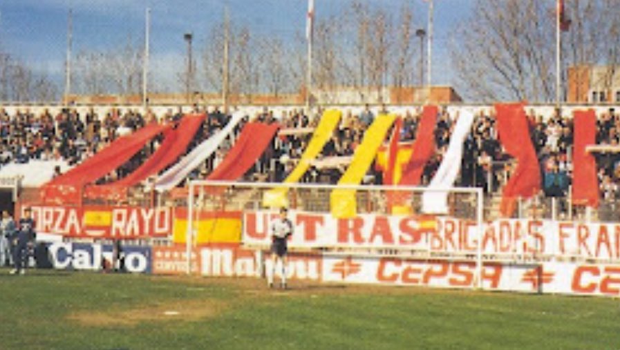 frenadamente's tweet photo. @RayoVallecano Ánimo a la afición del Rayo. https://t.co/e8WRUzaQnv