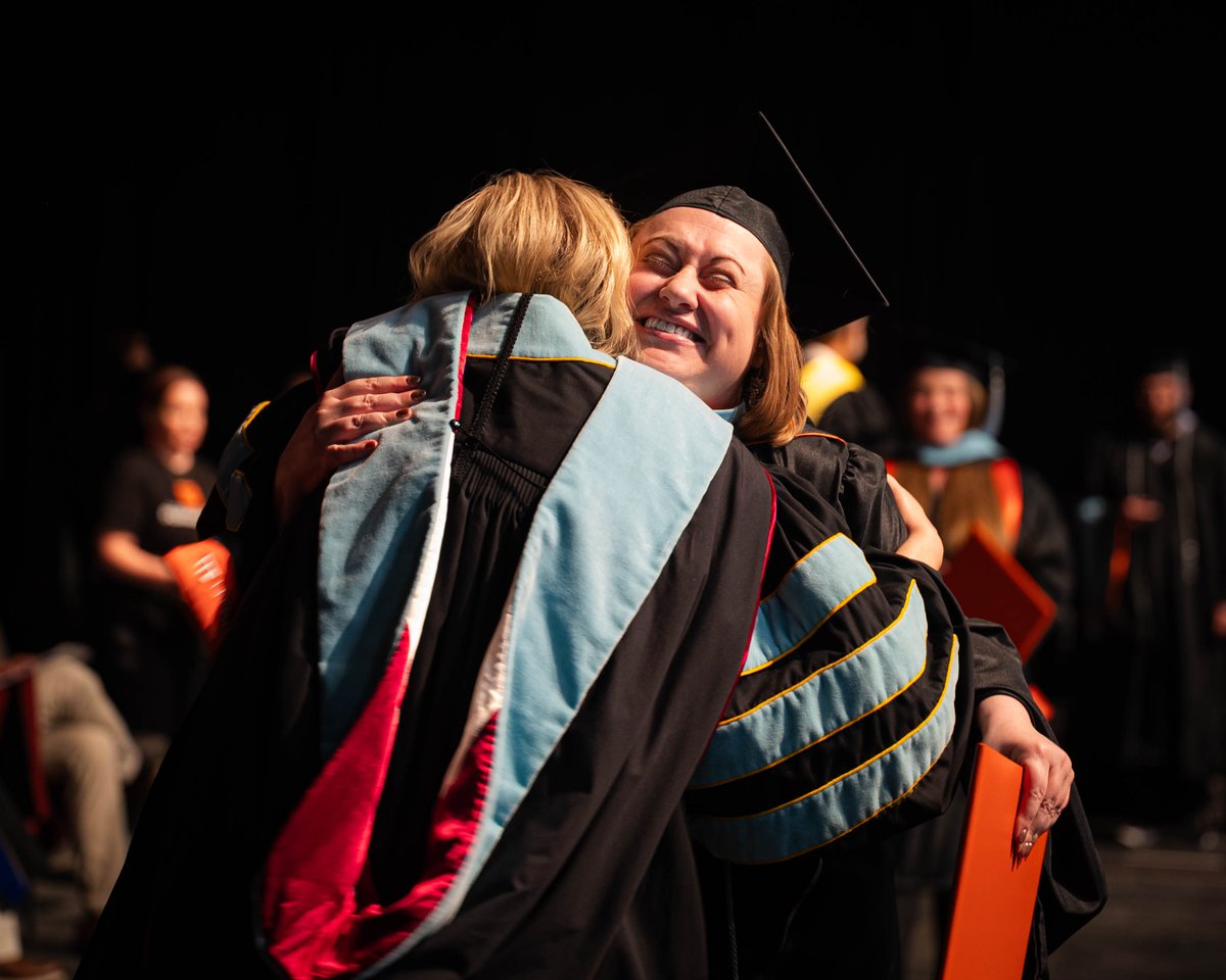 utpb's tweet photo. ‼️ Spring 2026 Grads ‼️

Your commencement photos are here! 🎓📸 Relive the excitement, celebration, and unforgettable moments from UTPB graduation day.

Find your photos, download your favorites, and share your Falcon pride. 🧡💙

 🔗: https://t.co/L0tH5kTIb6 https://t.co/21UE7J2hCN