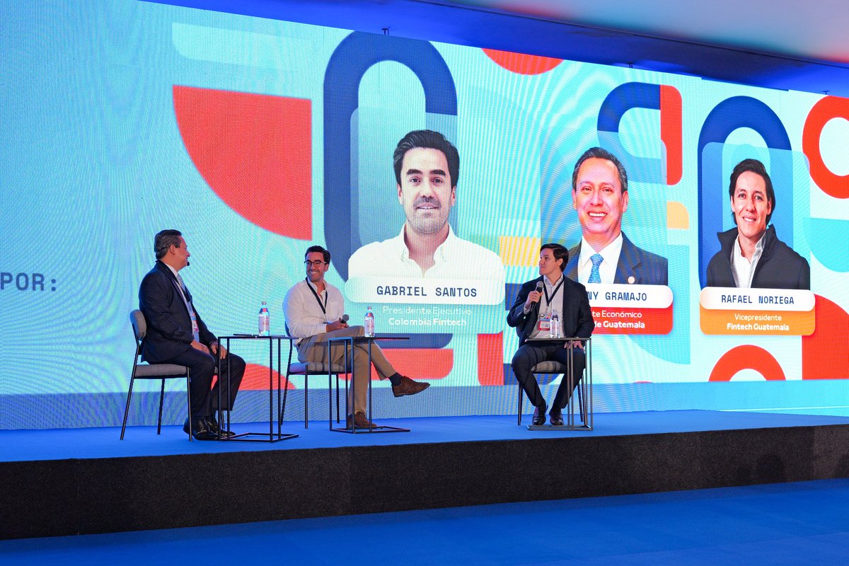 colombiafintech's tweet photo. Nuestro Presidente Ejecutivo, @GabrielSantosCD, participó en el Guatemala Fintech Day 2026 compartiendo la experiencia de Colombia en la construcción de un ecosistema financiero más inclusivo, dinámico y colaborativo. 🇨🇴🇬🇹

Durante el panel, conversó sobre cómo la colaboración entre fintechs, reguladores, banca y sector público ha sido clave para impulsar el crecimiento del ecosistema colombiano y acelerar la inclusión financiera en la región. Además, compartió aprendizajes alrededor de la Hoja de Ruta 2026-2030 y los retos que vienen para seguir construyendo consensos y transformar la visión del ecosistema en una agenda ejecutable.  

Espacios como este siguen fortaleciendo las conversaciones regionales sobre innovación, inclusión financiera y transformación digital en América Latina. 🚀