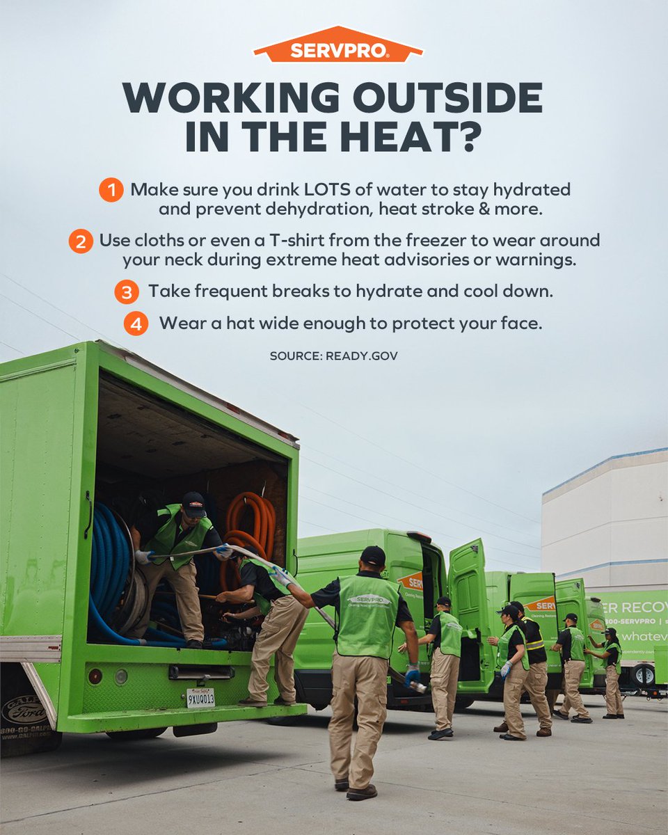 SERVPRO's tweet photo. With summer just around the corner, heat safety protocols on every jobsite are essential. The well-being of crews is paramount, and many SERVPRO franchise teams face the heat each year. We know how important it is to keep everyone hydrated, protected, and prepared when temperatures soar.

Here are a few tips to follow. ⬇️