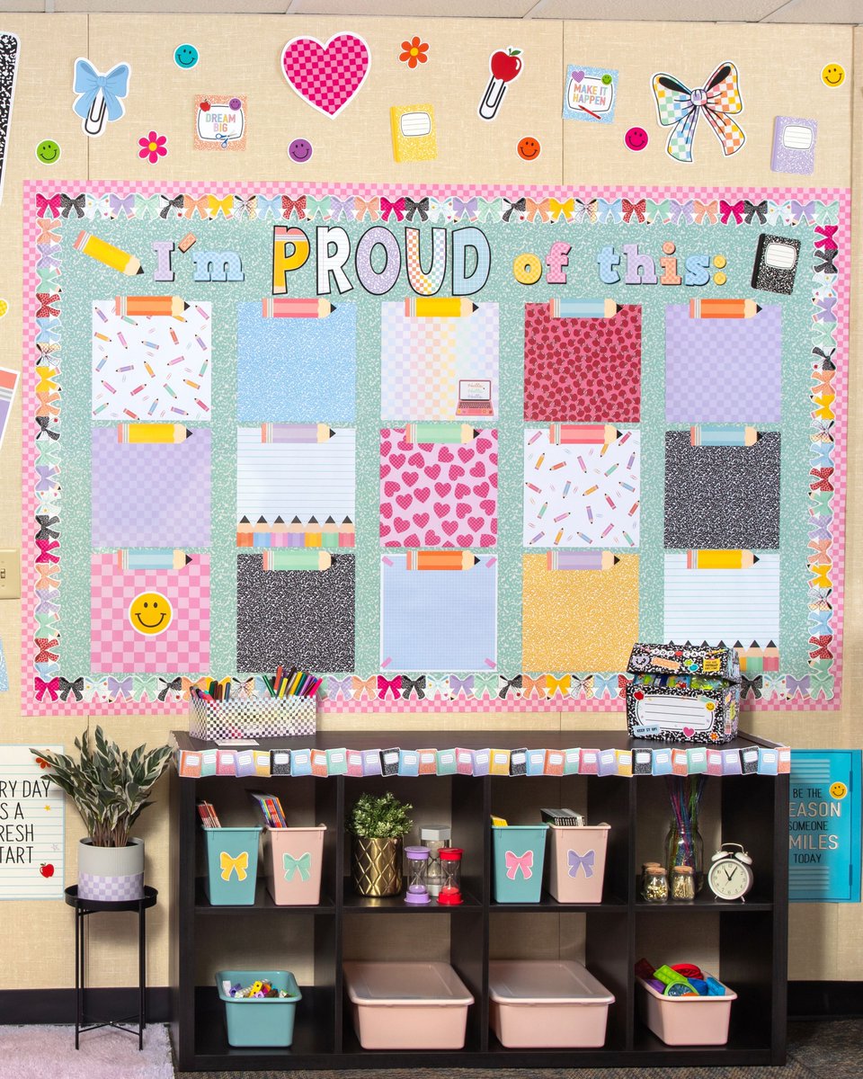 teachercreated's tweet photo. Create a display to show off the work your students are proud of ✨ 🎀 📚 https://t.co/hD5xO1R9Wx
