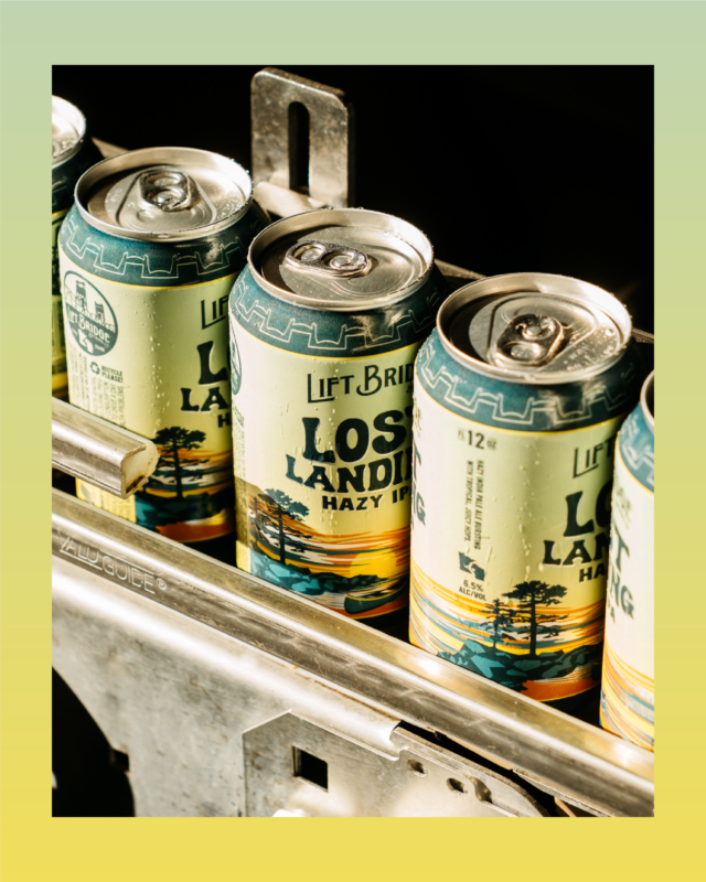 LiftBridge's tweet photo. Hazy · Juicy · Tropical

Find Lost Landing in six-packs at your local liquor store. https://t.co/XwUULqOgNF