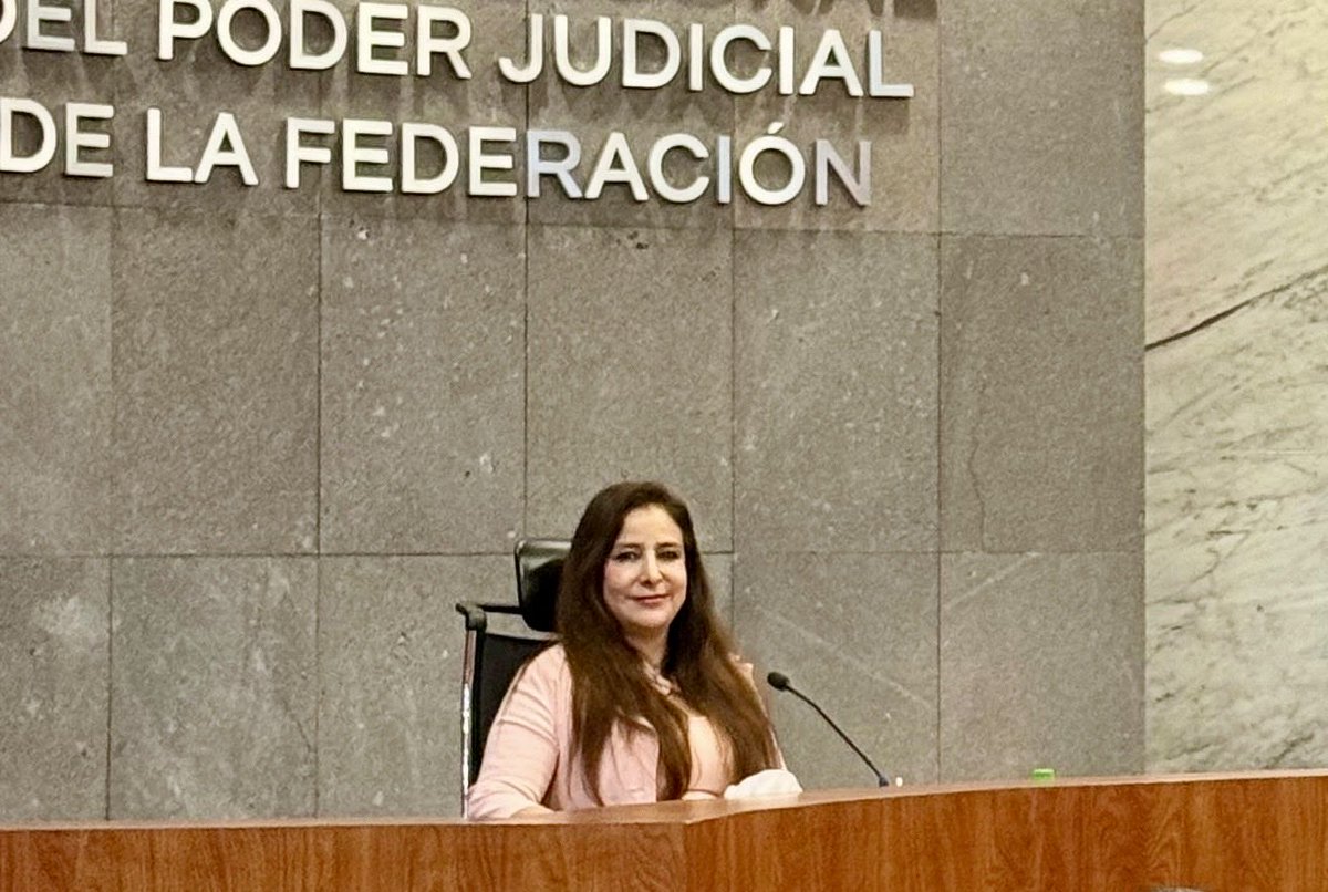 EvaBarrientosZe's tweet photo. 📍 En la sesión de hoy, el Pleno de la @TEPJF_XAL resolvió 22 medios de impugnación ⚖️, entre ellos el SX-JDC-176/2026, relacionado con una elección de agencia municipal en Veracruz 🗳️.

Te comparto la #InfografíaElectoral 📊 con los detalles más relevantes 👇 https://t.co/xcEZj5HR9Z