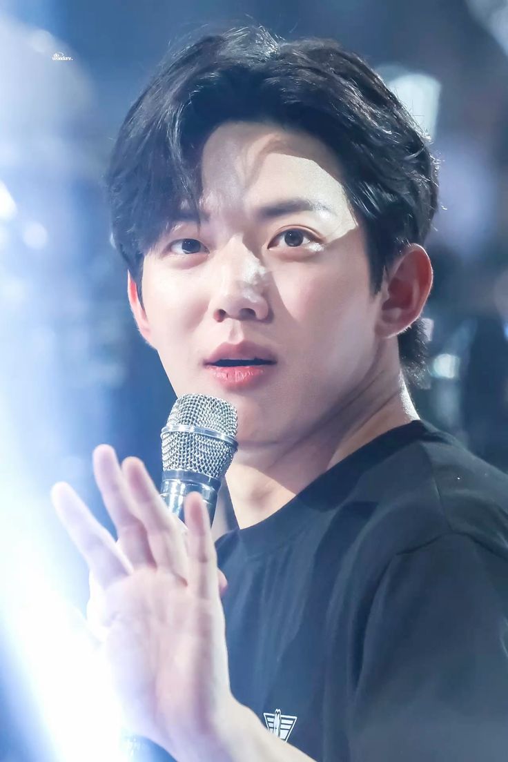 lovelydw0825's tweet photo. 단어 하나하나 의미부여할 거 없이
그냥 그대로 평소의 너잖아
의견 다르신 분들은 서로 불편할테니 그냥 썰어주세요 저는 더 견고해졌습니다
탐라의 팀 개지키기 오늘도 힘냅시다
도운이 너도 힘내 잘 챙겨먹고 https://t.co/Bj48B6HRuV