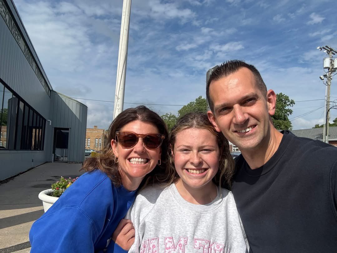 angelozzi_ant's tweet photo. Proud parent moment: my daughter Juliana voted in an election for the first time! 🗳️ https://t.co/c3dFIdyQG8