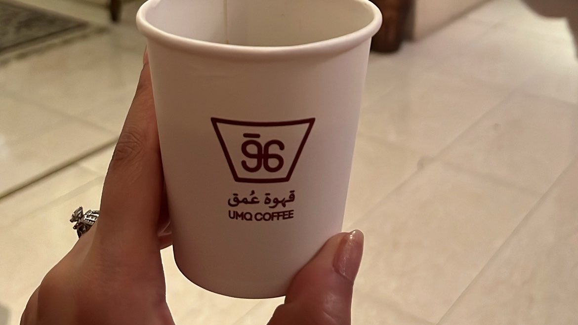drovx7's tweet photo. عيد ويوم اربعاء
دائماً جيات الربوع غيير
وشعوري تحديداً مثل الي قال :

« ماضيٍ لي حلف ما أسج عن يُوم الربوع
إن صفت عذبـات الأيام ولا ما صفت❣️» https://t.co/bdZpppWmpB