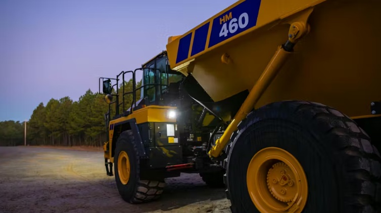 ConstructionEqt's tweet photo. More tons. Less fuel. Same tough jobs. Komatsu North America just dropped the HM460-6 ADT — packing 46.3-ton payload, smarter traction control, and a new high-output powertrain. Built for mud, grades, and long haul days. https://t.co/6Nis1MvSq9 https://t.co/gzfOwNAd6s