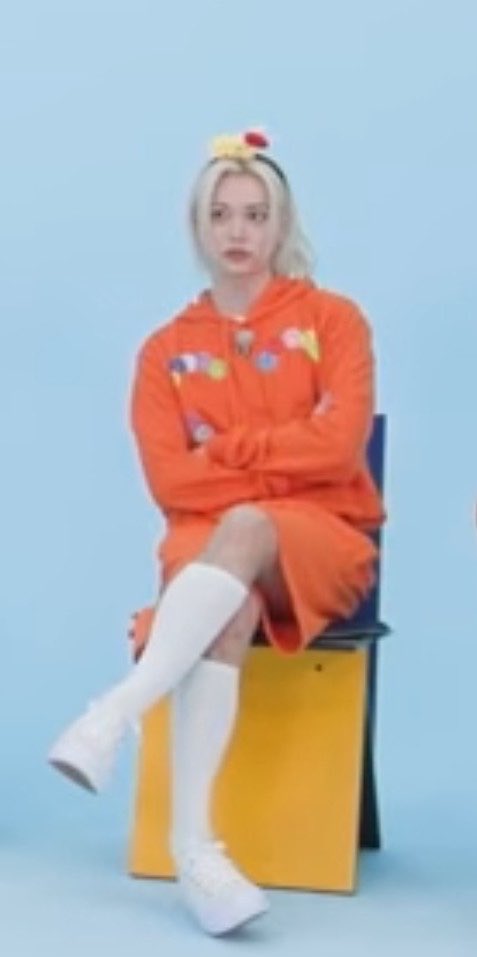 valrani_skz's tweet photo. i think we should put him in knee high socks more https://t.co/27VWk5bBKx