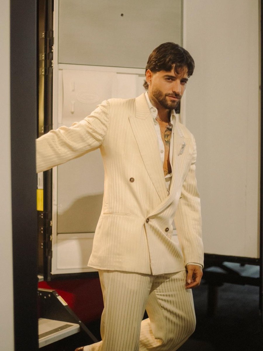 acervo maluma tweet media