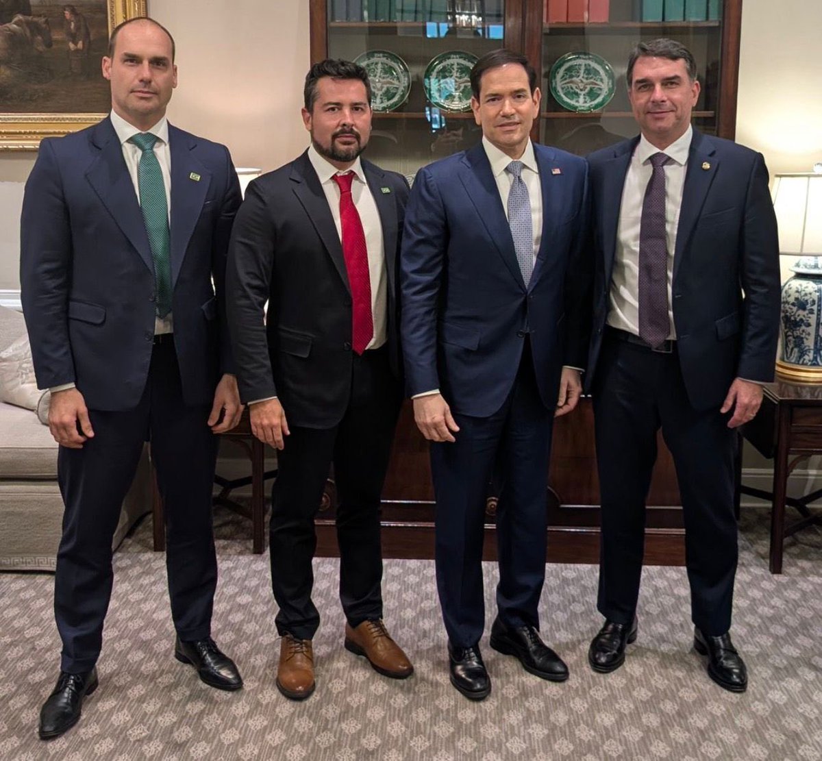 MarioFrias tweet media