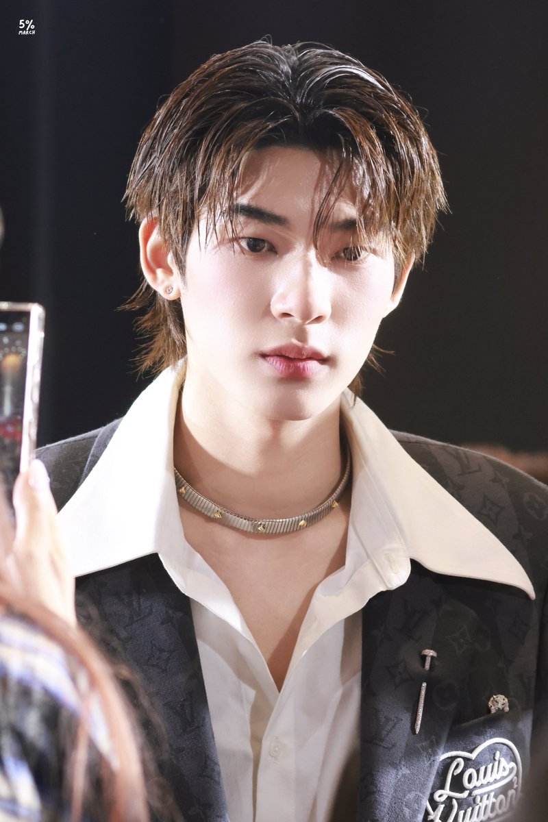 𝟱% 𝗺𝗮𝗿𝗰𝗵 — 🧸 tweet media