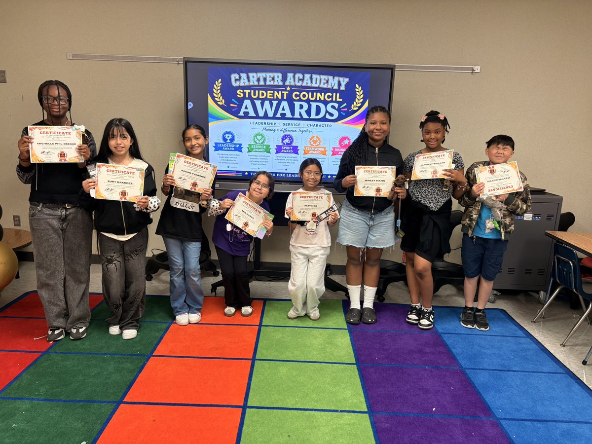 chezzadi's tweet photo. This has been the most ambitious group of Student Council members I have ever had the pleasure of working with! They set many goals for themselves this year &amp; successfully achieved every single one of them. I am incredibly proud of their leadership! @Carter_AISD @Counseling_AISD https://t.co/hTo09FC6IW