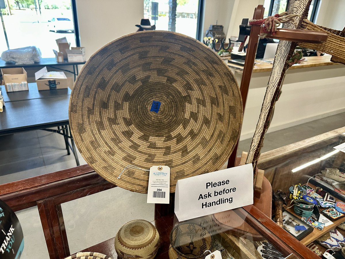 JimOlsonAZ's tweet photo. A few baskets in the upcoming June 10 auction! 
https://t.co/4rzVbimELK https://t.co/iN51o01EpJ