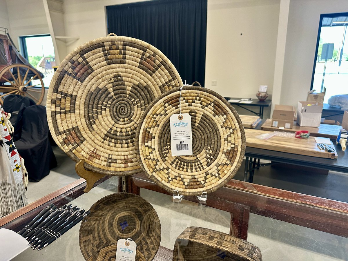 JimOlsonAZ's tweet photo. A few baskets in the upcoming June 10 auction! 
https://t.co/4rzVbimELK https://t.co/iN51o01EpJ