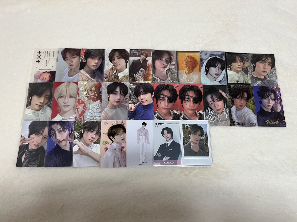 _yeon913's tweet photo. txt トレカ 交換 シリアル 買取

譲 : 画像（リプ欄にもあります）

求 : 未所持ヨンジュン or 買取

モアコン福岡1日目、大阪ミーグリでの手渡し希望です՞ᴗ͈  ̫ ᴗ͈՞
お気軽にお声掛けください♪

 #txt交換 https://t.co/FPbHFWPfao